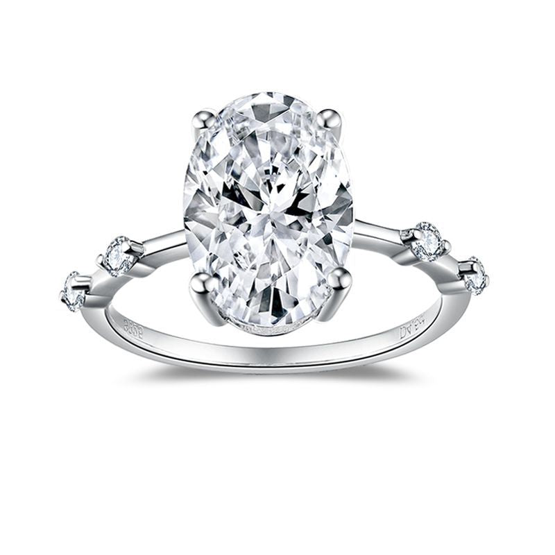 Excellent  S925 Silver Oval 4 Carats Moissanite Ring