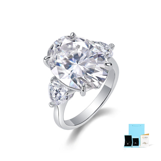 Excellent S925 Sterling Silver Oval 8 Carat Moissanite Ring